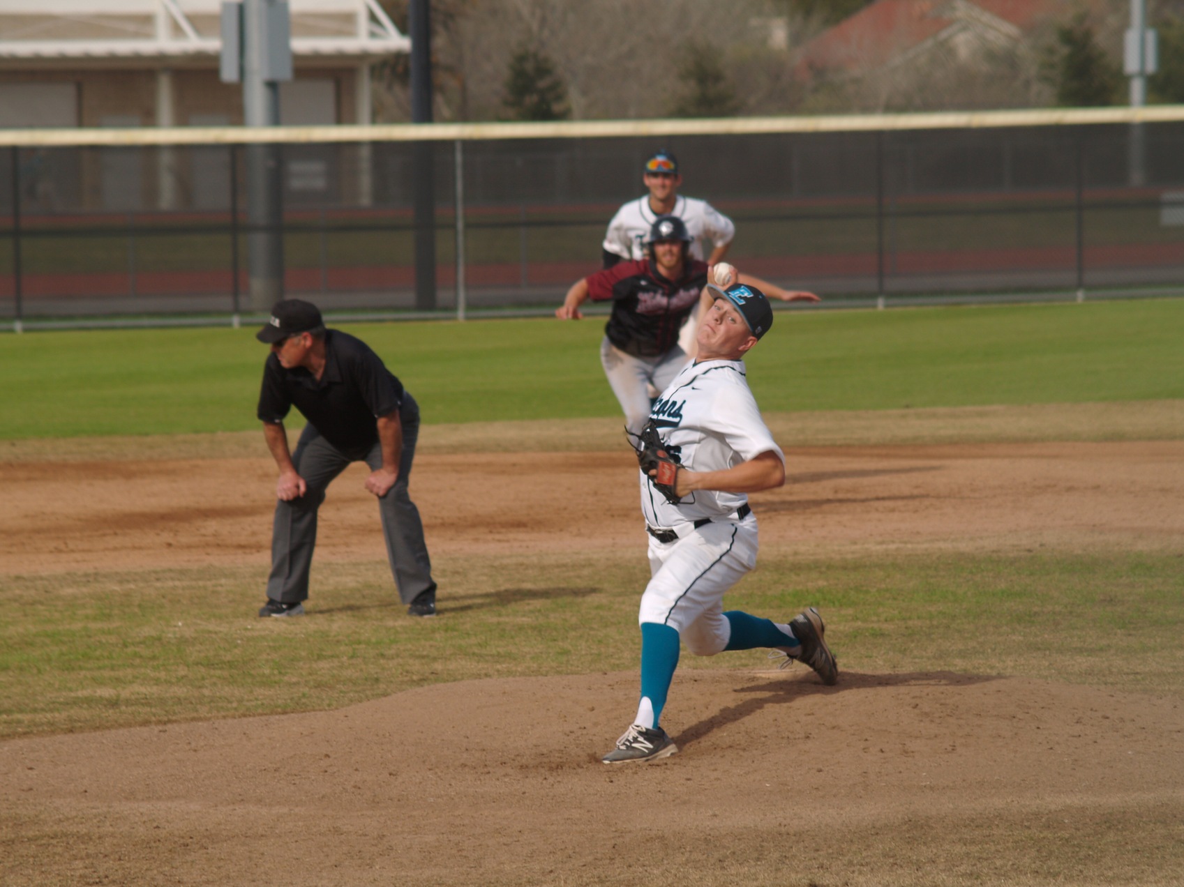 Falsons end skid with walk-off win over Sierra