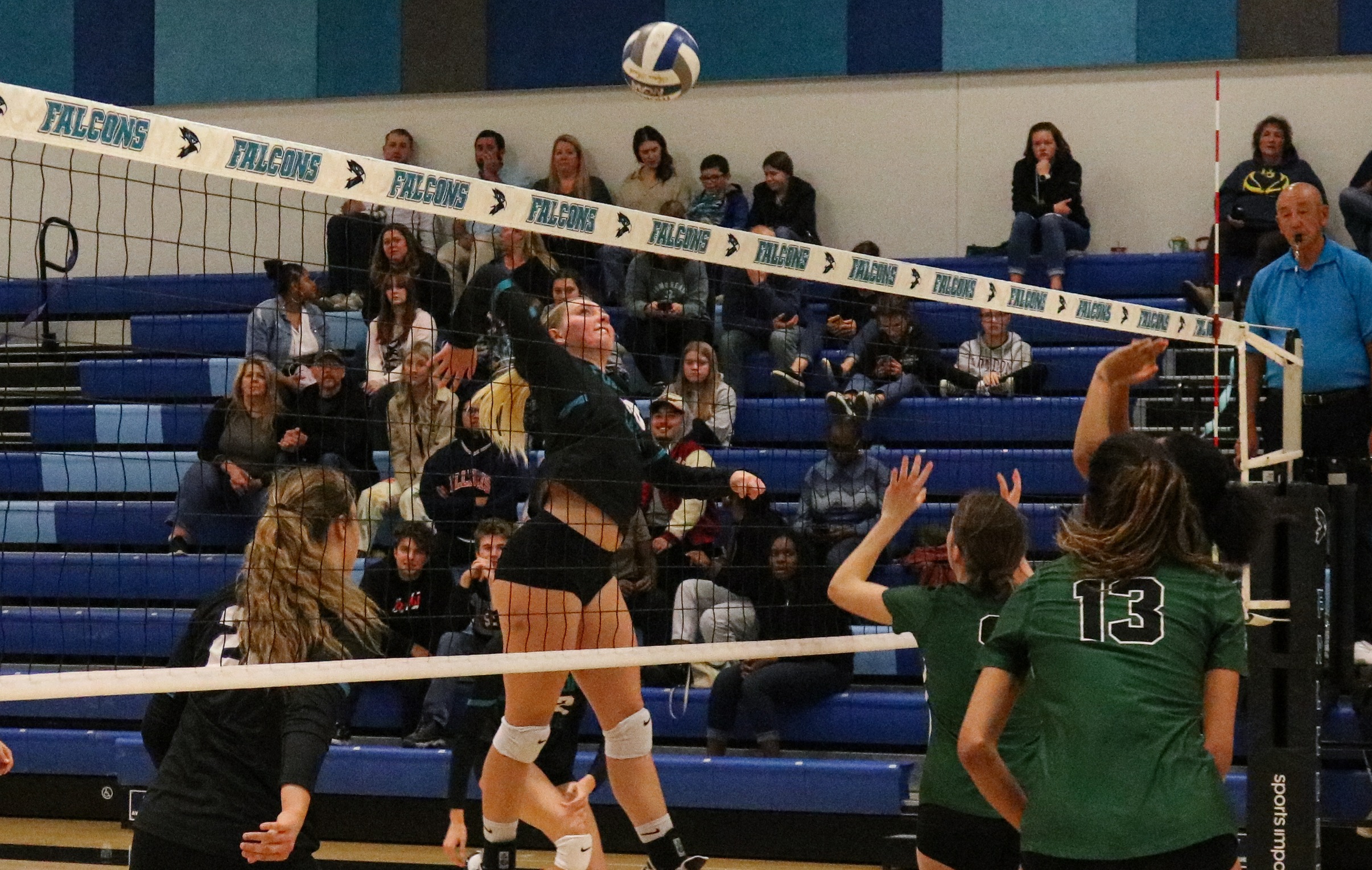 Falcons sweep CRC in regular season finale for 3rd sweep in a row